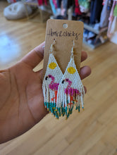 Load image into Gallery viewer, Flamingo Beaded Earrings