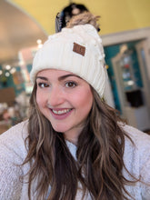 Load image into Gallery viewer, Pom C.C. Beanie