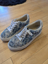 Load image into Gallery viewer, Betsy Johnson Jeweled Blue Tennis Shoes 8