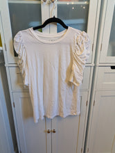 Load image into Gallery viewer, Loft White Tee Shirt XS