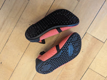 Load image into Gallery viewer, JiaSuqi Coral Shoes Infant 4-5