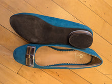 Load image into Gallery viewer, Rara Avis Turquoise Flats 9W