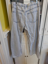 Load image into Gallery viewer, Old Navy Baggy Wide Leg Jean Kids 20