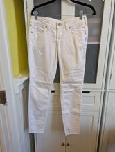 Load image into Gallery viewer, Silver White Berkley Ankle Skinny 26/27