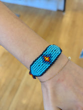 Load image into Gallery viewer, Handbeaded Diamond Bracelet