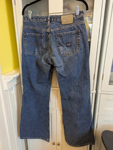 Load image into Gallery viewer, Silver Jeans 30/31