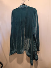 Load image into Gallery viewer, Floriana, Teal Velevet Cardigan - L