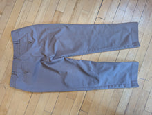 Load image into Gallery viewer, Ann Taylor Loft Khaki Pants size 6