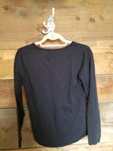 Load image into Gallery viewer, Horny Toad Black V Neck Long Sleeve Shirt Womens size M