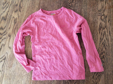 Load image into Gallery viewer, Icebreaker Pink Bodyfit 200 Underlayer Kids size 7-8