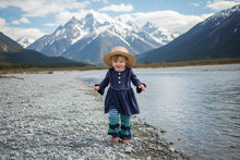 Load image into Gallery viewer, "My Blue Heaven" Navy Blue Tunic and Legging Set