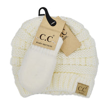 Load image into Gallery viewer, C.C. Baby Set Beanie &amp; Mittens
