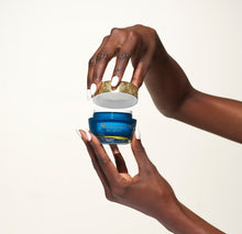 Load image into Gallery viewer, evening-moisturizer-dry
