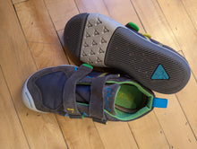 Load image into Gallery viewer, Plae 13.5 Velcro Tennis Shoes
