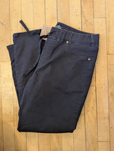 Load image into Gallery viewer, St Johns Bay Black Pants size XL
