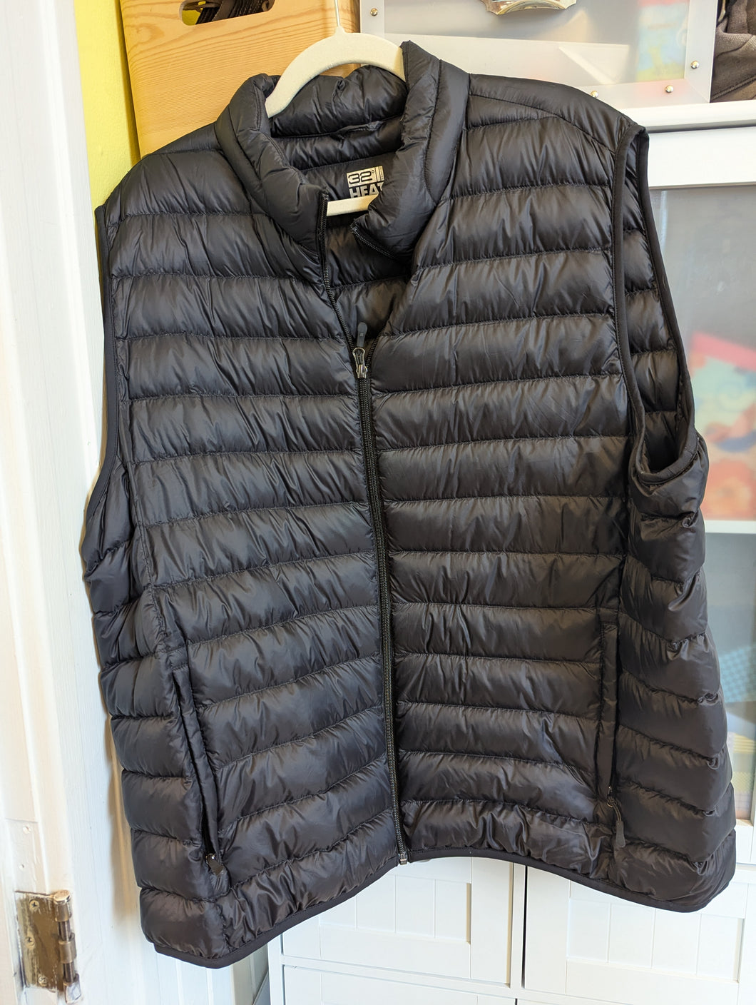 32 Degrees Black vest XXL