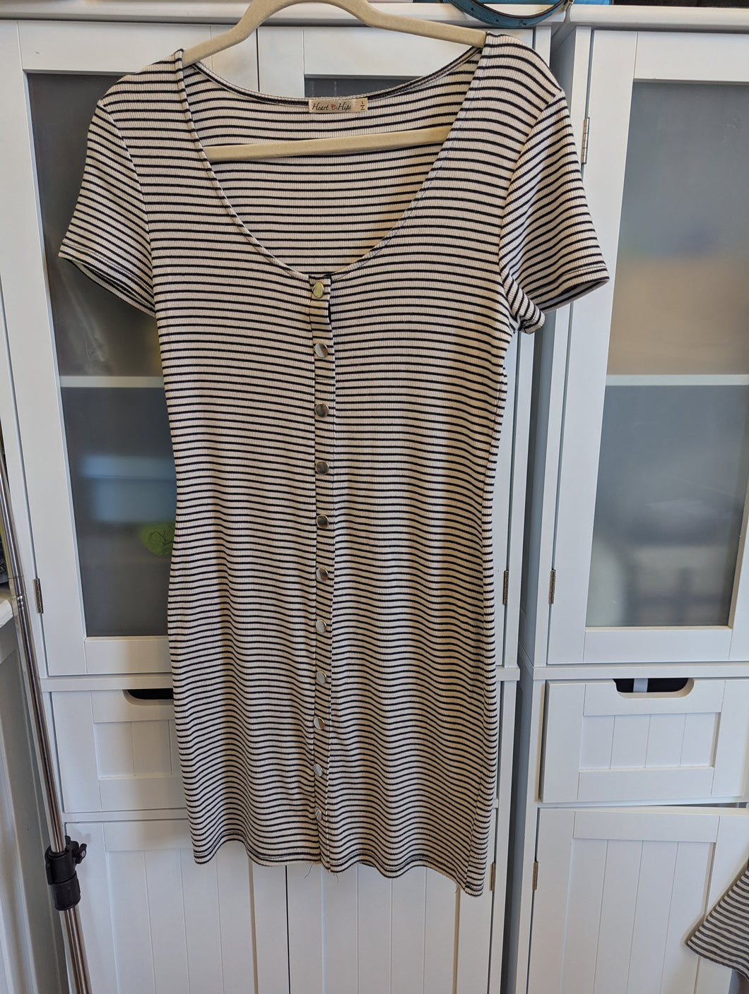Heart Hips Black/Ivory Stripe T Shirt Dress L