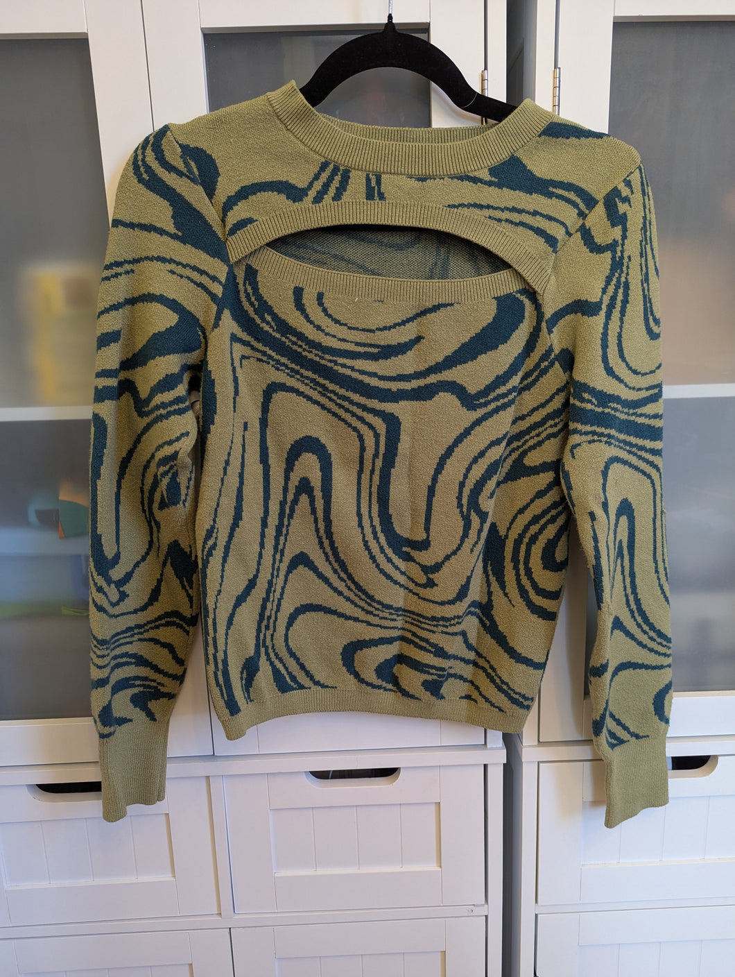Willow Root Green Sweater L
