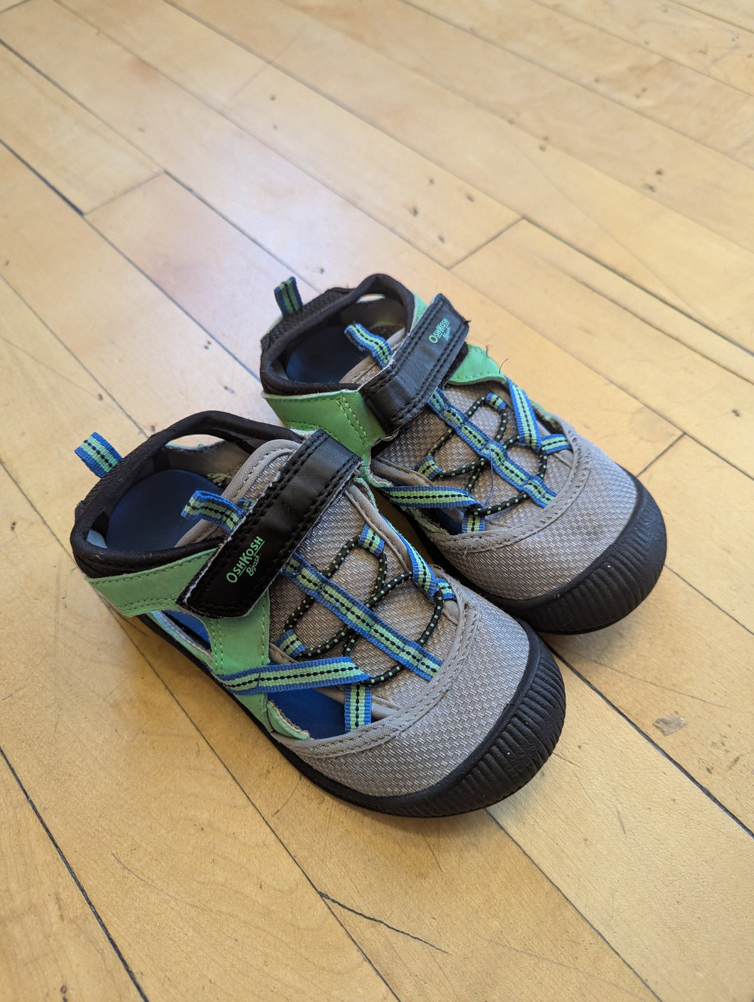 Oshkosh Sandals Kids 11