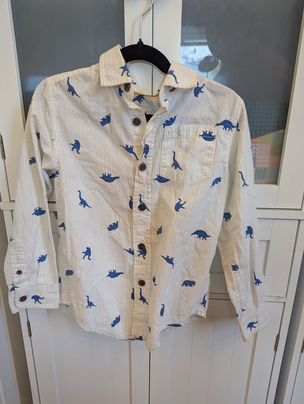 Cat & Jack White Dino Button Up 6/7