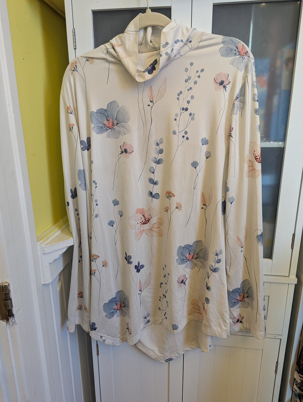 Floral Turtle Neck XXL