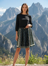 Load image into Gallery viewer, Michael Kors Scarf Skirt 2
