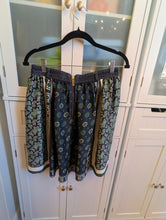Load image into Gallery viewer, Michael Kors Scarf Skirt 2
