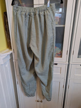 Load image into Gallery viewer, Mint Linen Pants Size M
