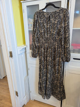 Load image into Gallery viewer, Roolee Floral Maxi Dress M
