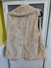 Load image into Gallery viewer, Au Lieu Cream Faux Fur Vest XL
