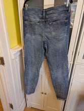 Load image into Gallery viewer, Maurice's High Rise Super Skinny Jeans 16
