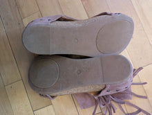 Load image into Gallery viewer, Very G Sandals Wedge Sandals 8
