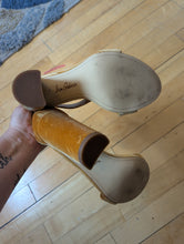 Load image into Gallery viewer, Sam Edelman Yaro Block Heel Sandal 7
