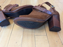 Load image into Gallery viewer, Ariat Two24 Starlight Heels Brown 7.5
