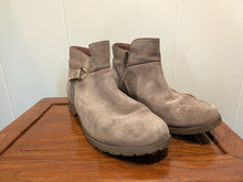Load image into Gallery viewer, Teva Taupe Suede Ankle Boots 8.5
