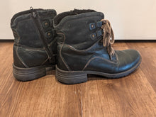 Load image into Gallery viewer, Josef Seibel Sandra 14 Leather Boots 39
