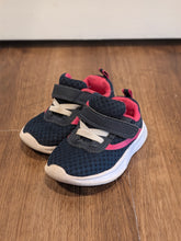 Load image into Gallery viewer, Navy and Pink Velcro Baby Sneakers 4
