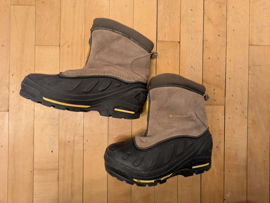 Columbia Tan/Black Snow Boots 1