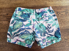 Load image into Gallery viewer, Gap Floral Shorts Girls size 12
