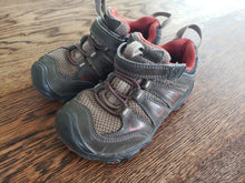 Load image into Gallery viewer, Keens Brown and Red Shoes Infant size 10
