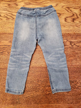 Load image into Gallery viewer, Naartjie Jeans size 2T
