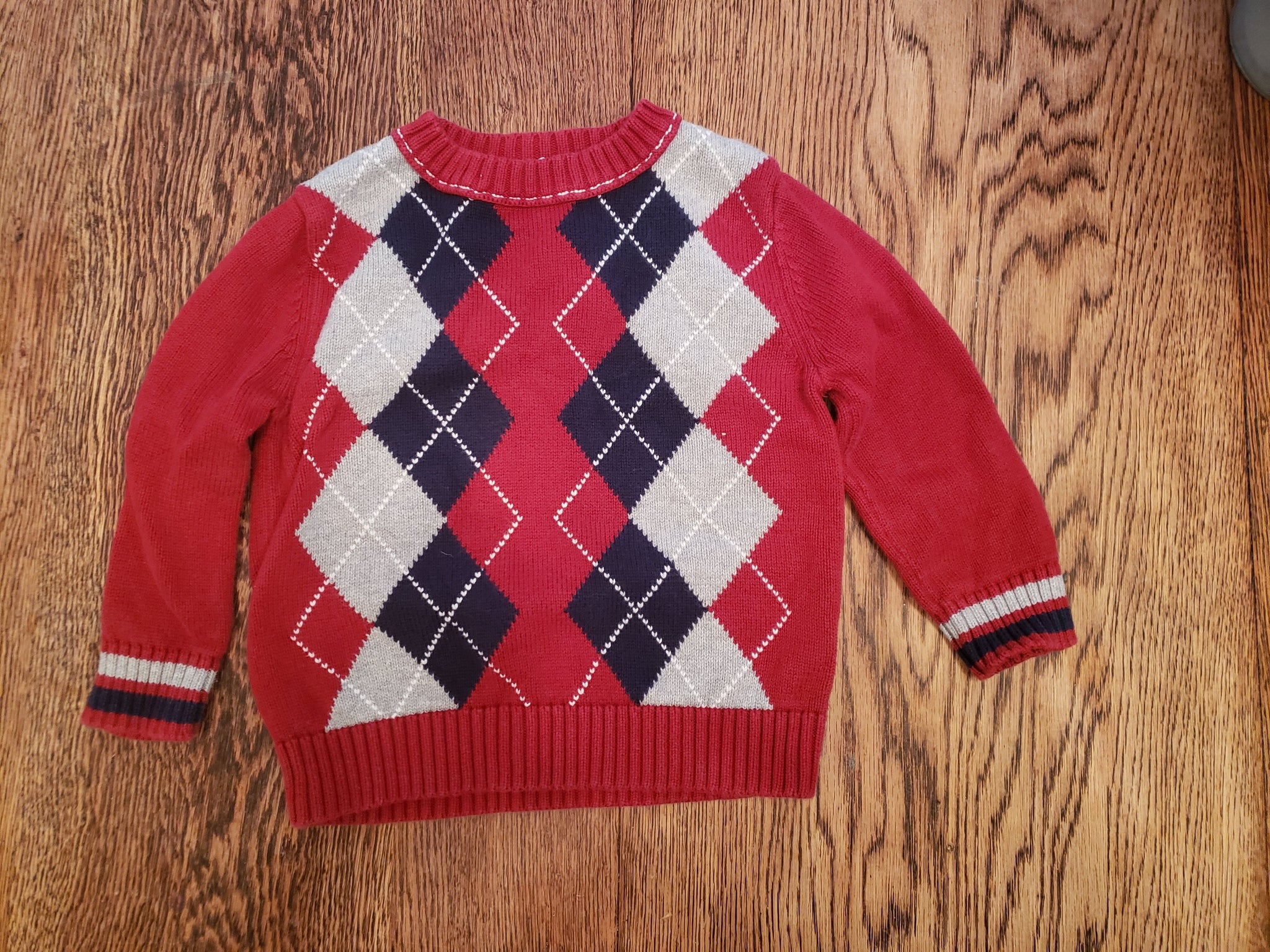 3t discount red sweater