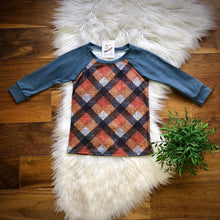 Load image into Gallery viewer, Plaid Tee Kids Size 3months- 7 years
